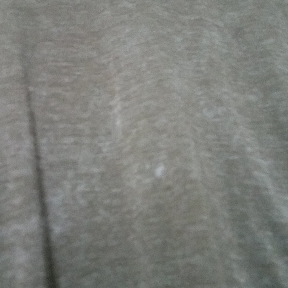 Forever 21 Distressed Tee - Picture 4 of 5
